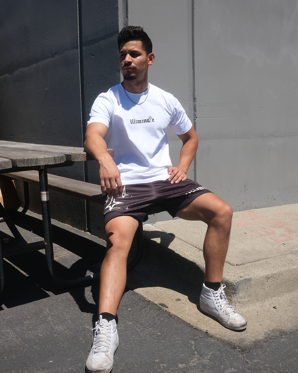 BLACK MESH ILLIMINATE SHORTS