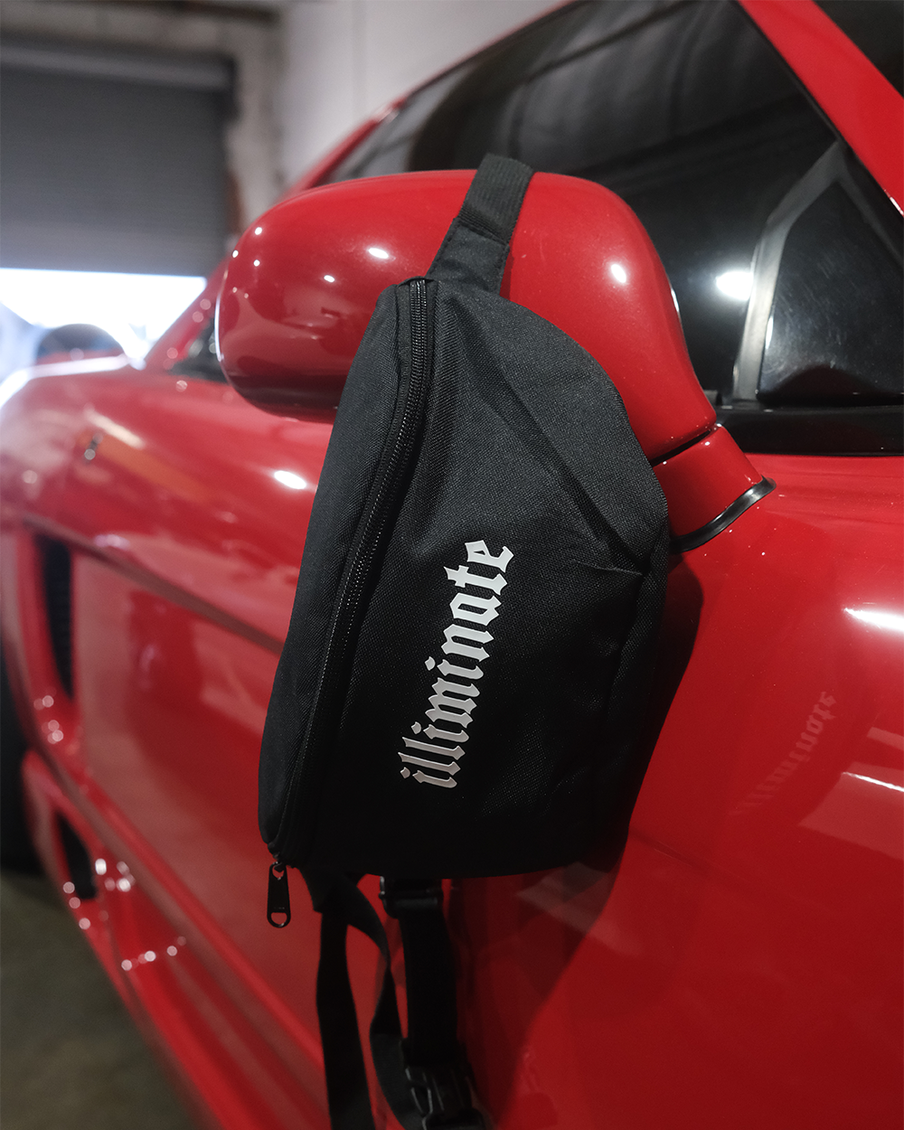 ILLIMINATE SHOULDER BAG