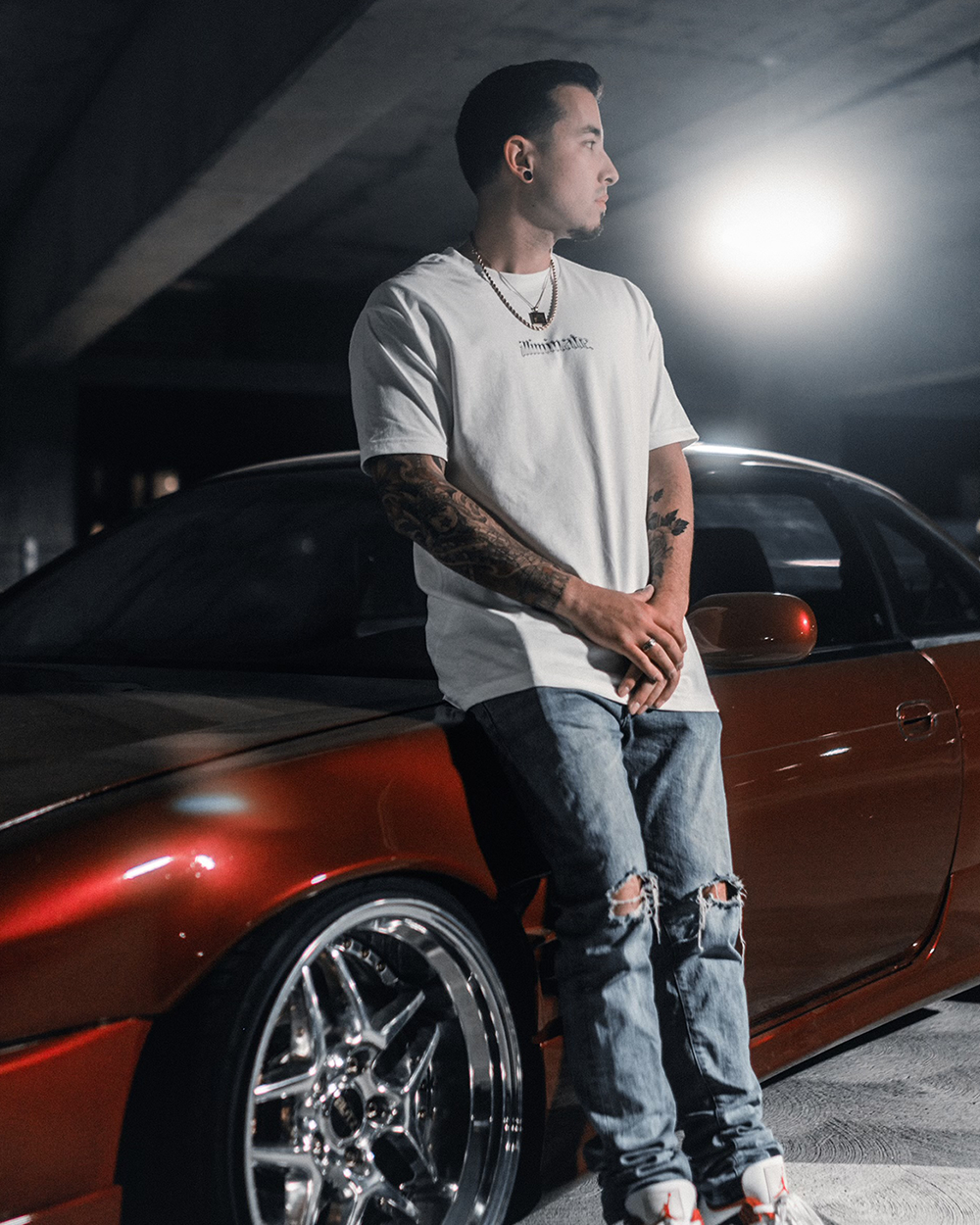 WHITE CHROME TEE